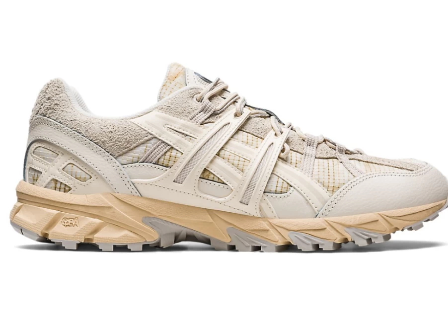 ASICS Gel-Sonoma 15-50 Future Trail Running Shoes for Men in Cream/Oatmeal
