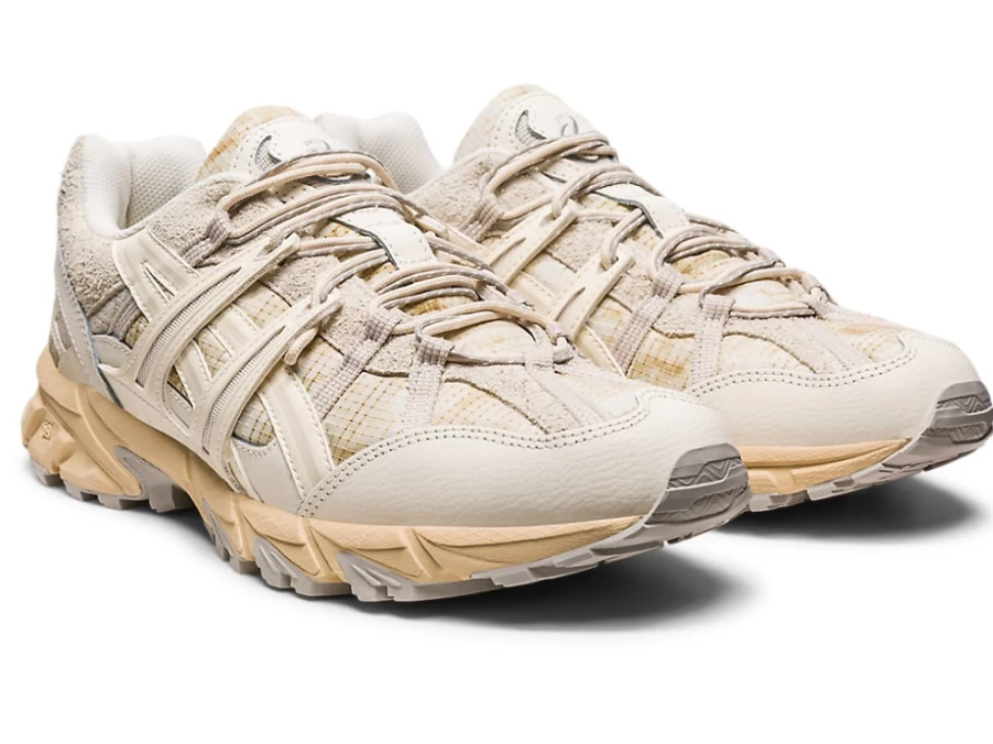 ASICS Gel-Sonoma 15-50 Future Trail Running Shoes for Men in Cream/Oatmeal