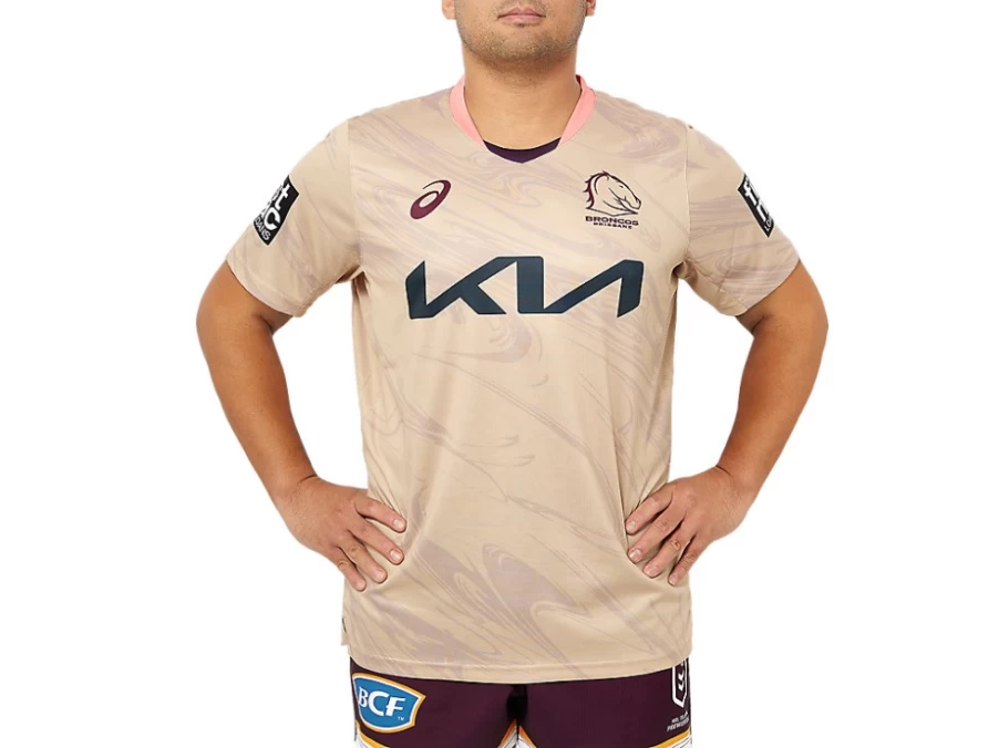 ASICS Men's Brisbane Broncos Training Tee in Wood Crepe - Official Athletic Top