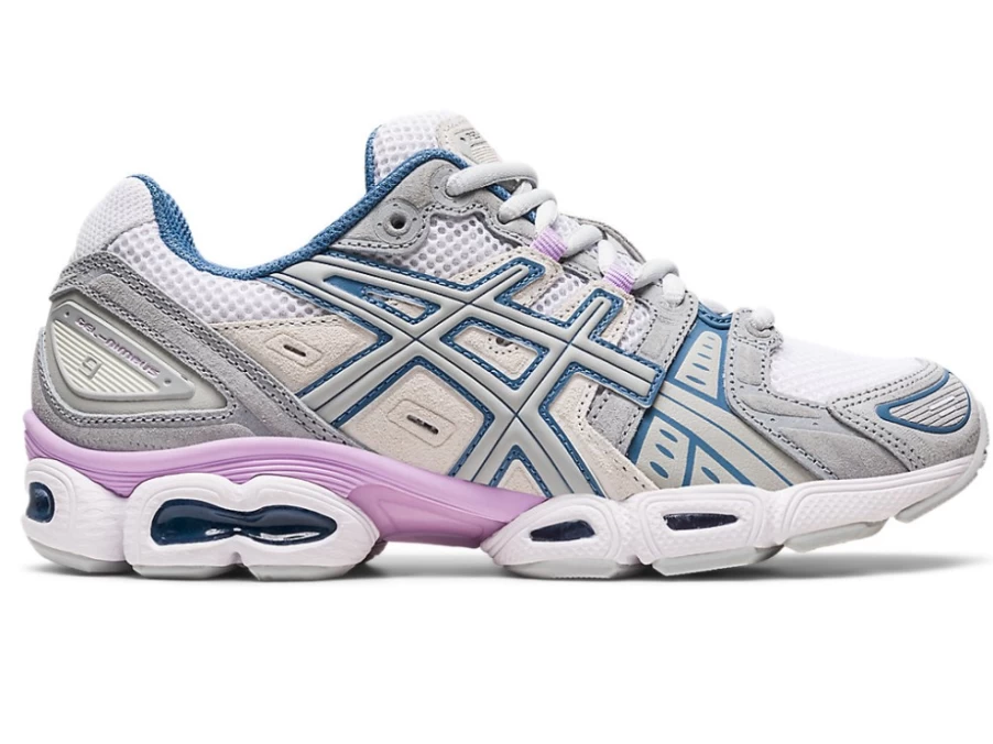 ASICS Women's Gel-Nimbus 9 Running Shoes in White/Mid Grey - Lightweight Cushioned Sneakers