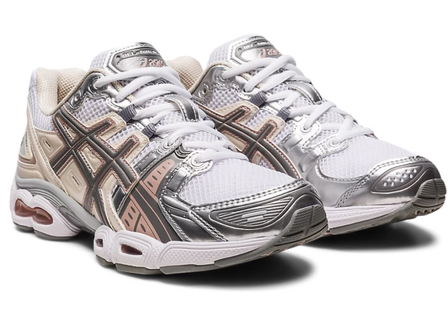 ASICS Women's Gel-Nimbus 9 Running Shoes in White/Oatmeal - Lightweight Cushioned Sneakers