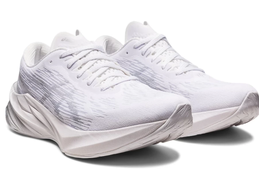 ASICS Novablast 3 Women's Running Shoes - White/Piedmont Grey